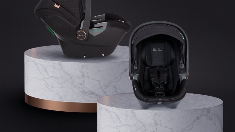 Siège auto nouveau-né Silver Cross DREAM I-SIZE – Le plus sûrs jamais testés par ADAC (1.5)–> 249.00€.