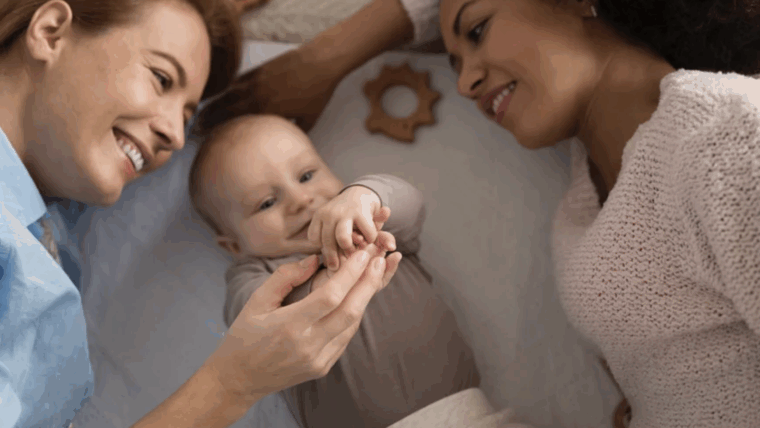 Les parents homosexuels et leurs enfants seront désormais reconnus comme famille dans l’Union Européenne